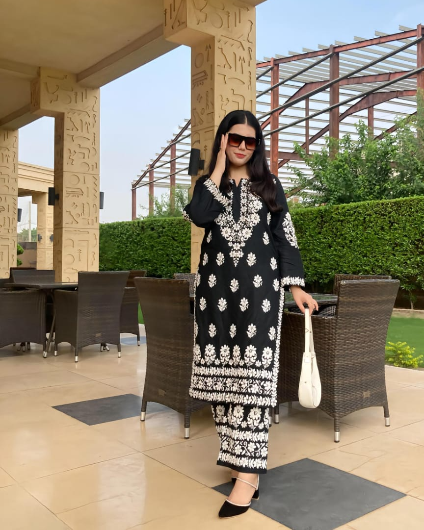 Indian Chiken Kari - Embossed - 2 Pcs